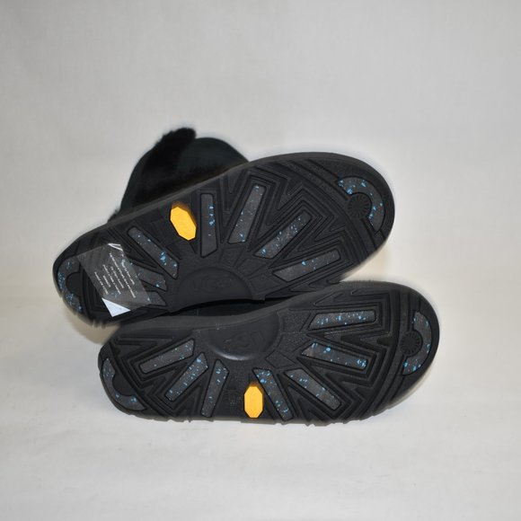 Ugg Sundance Waterproof Boot Black Size 7 … - Picture 8 of 10